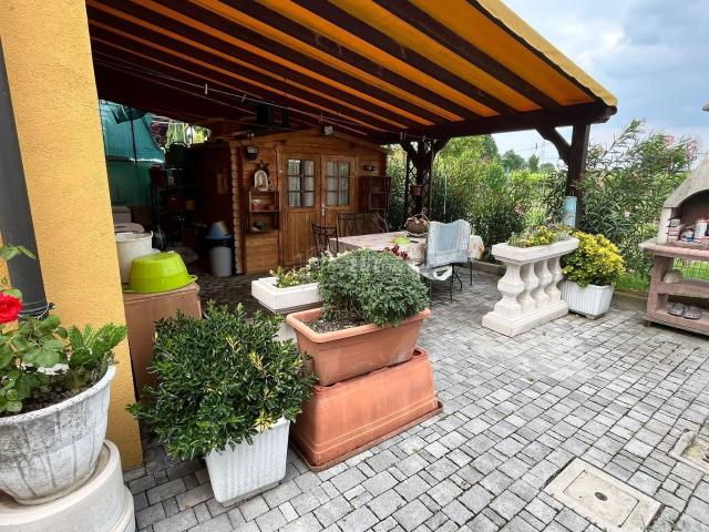 Appartamento in vendita di 120 m² in Via Vecchia, 88