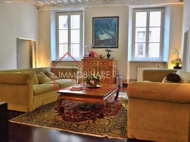 Appartamento in vendita di 120 m² in Via Vittorio Emanuele