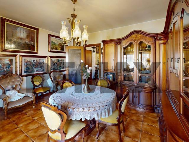 Appartamento in vendita di 120 m² in Via Villa Glori, 14