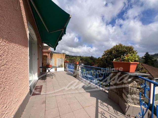 Appartamento in vendita di 120 m² in Via Villa Grande