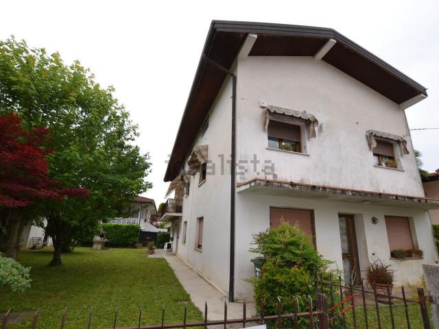 Appartamento in vendita di 120 m² in Via Villanova, 40