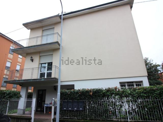 Appartamento in vendita di 120 m² in Via Vincenzo Bellini, 4