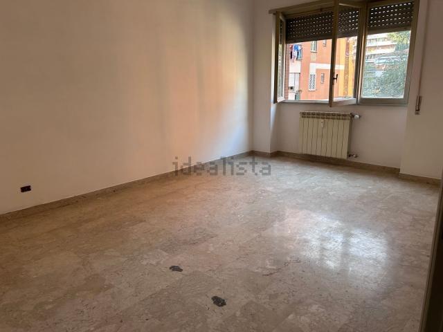 Appartamento in vendita di 120 m² in Via Vincenzo Brunacci, 57