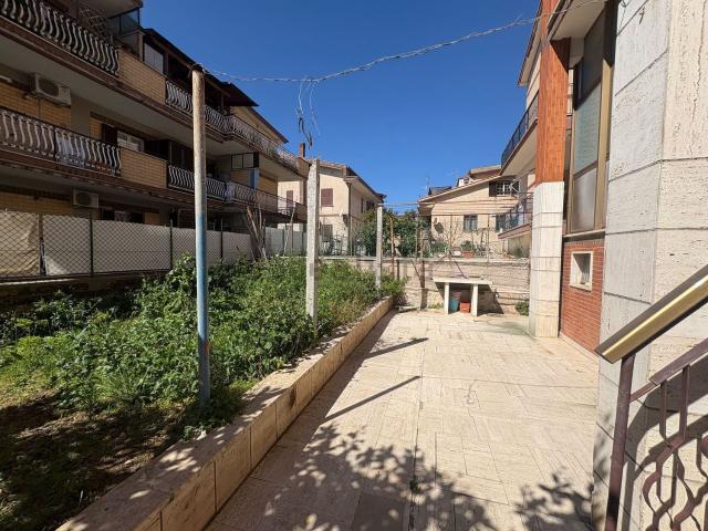 Appartamento in vendita di 120 m² in Via Vincenzo Gioberti