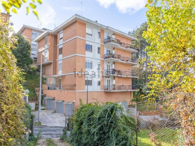 Appartamento in vendita di 120 m² in Via Virbio, 6
