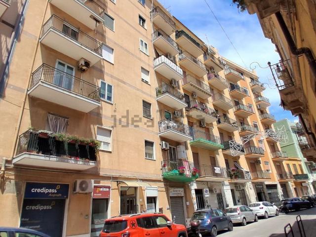 Appartamento in vendita di 120 m² in Via XIV Ottobre