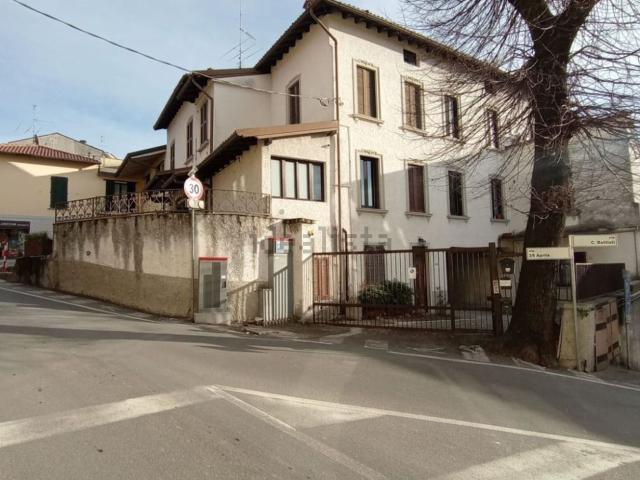 Appartamento in vendita di 120 m² in Via XXV Aprile
