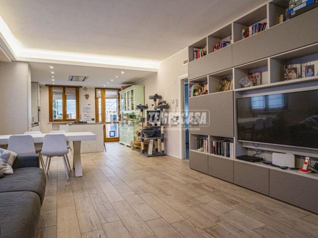 Appartamento in vendita di 120 m² in Via XXVII Agosto