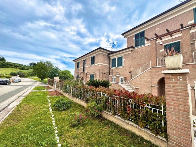 Appartamento in vendita di 120 m² in Via XXIV Maggio, 26