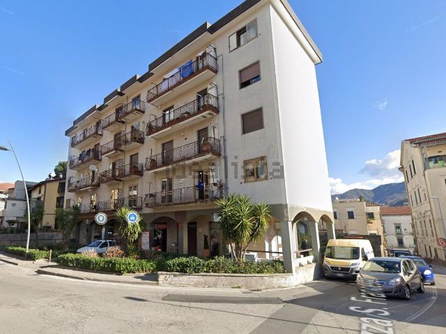 Appartamento in vendita di 120 m² in Via XXIV Maggio