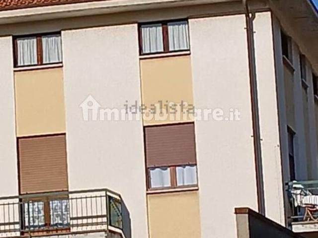 Appartamento in vendita di 120 m² in Viale Varallo, 13