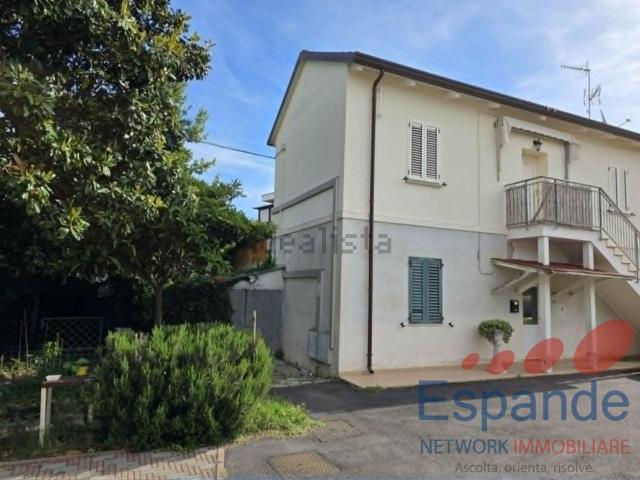 Appartamento in vendita di 120 m² in Viale Veneto