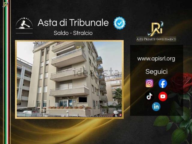 Appartamento in vendita di 120 m² in Viale Armando Diaz, 150