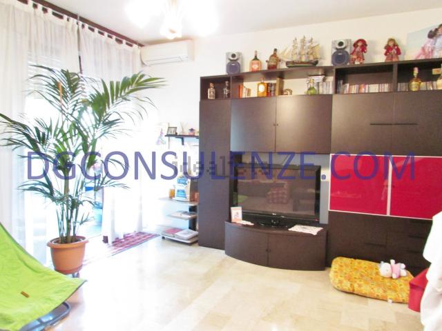 Appartamento in vendita di 120 m² in Viale Argonne