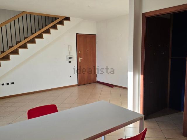 Appartamento in vendita di 120 m² in Viale degli Alpini