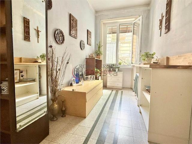 Appartamento in vendita di 120 m² in Viale del Vignola, 107