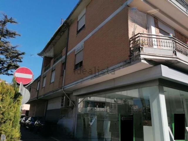 Appartamento in vendita di 120 m² in Viale della Vittoria, 57