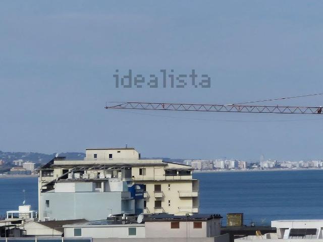 Appartamento in vendita di 120 m² in Viale della Vittoria, 36