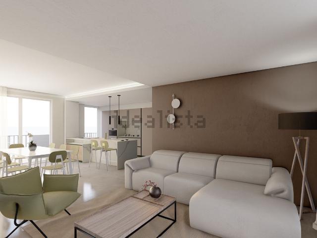Appartamento in vendita di 120 m² in Viale delle Americhe