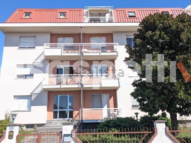 Appartamento in vendita di 120 m² in Viale Forlanini, 40