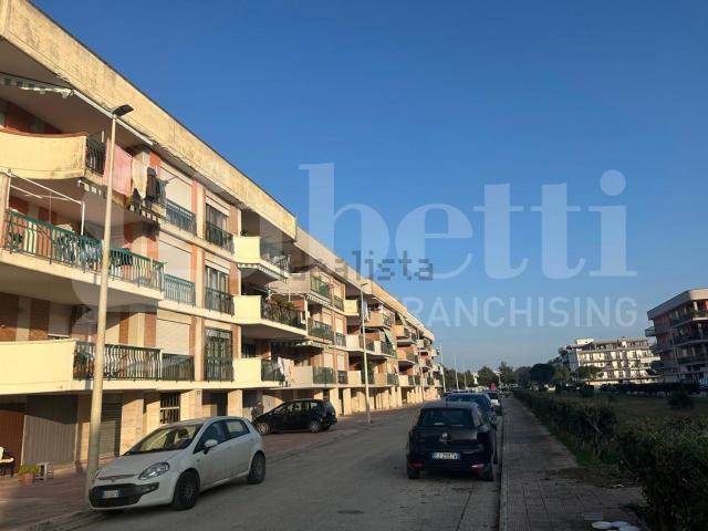 Appartamento in vendita di 120 m² in Viale Fosse Ardeatine, 4