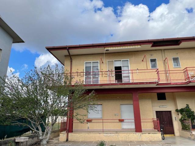 Appartamento in vendita di 120 m² in Viale Ionio, 154