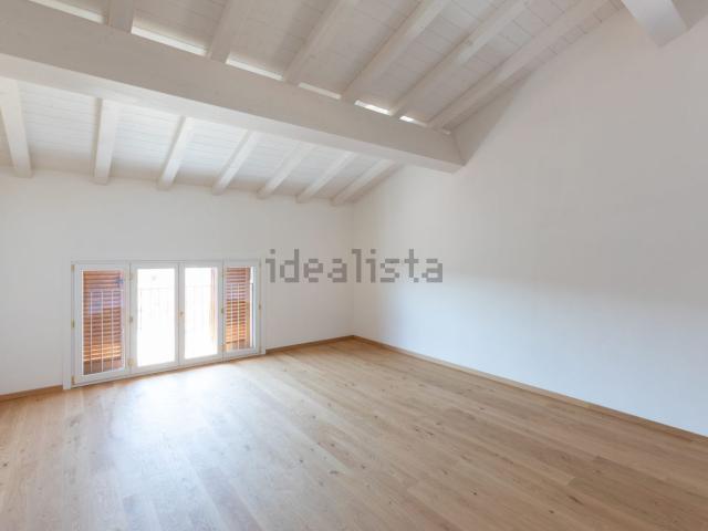 Appartamento in vendita di 120 m² in Viale IV Novembre
