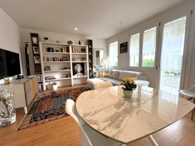 Appartamento in vendita di 120 m² in Viale IV Novembre