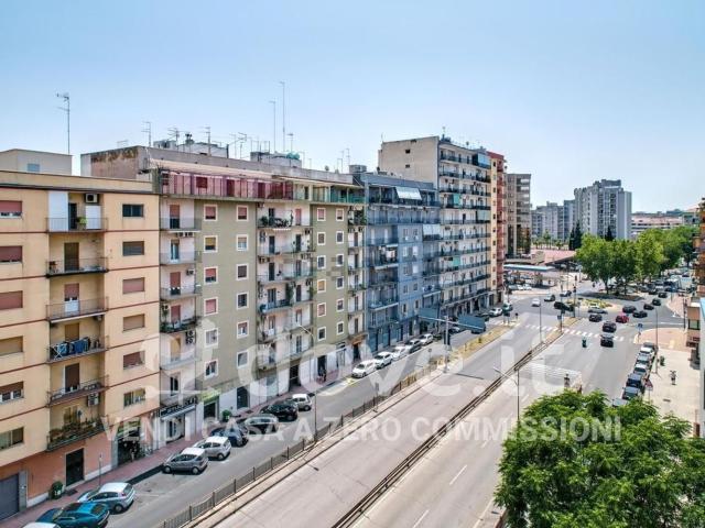 Appartamento in vendita di 120 m² in Viale Magna Grecia, 52