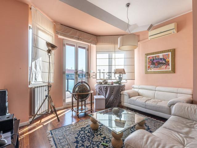 Appartamento in vendita di 120 m² in Viale Michelangelo, 230