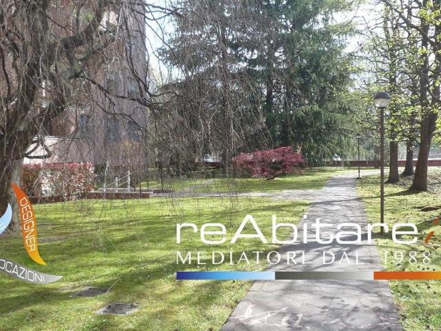 Appartamento in vendita di 120 m² in Viale Monte Resegone, 65
