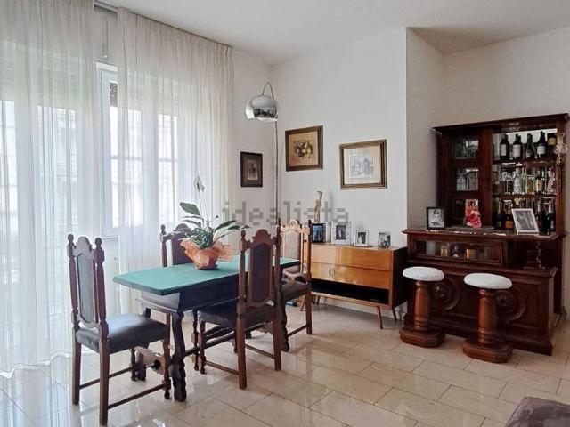 Appartamento in vendita di 120 m² in Viale Nazario Sauro