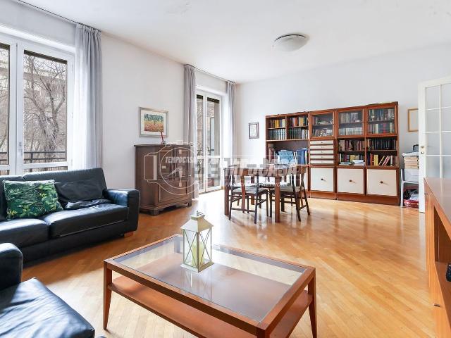 Appartamento in vendita di 120 m² in Viale Nazario Sauro, 9
