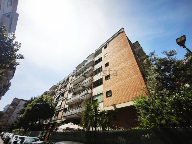 Appartamento in vendita di 120 m² in Viale Privato dei Tigli, 4
