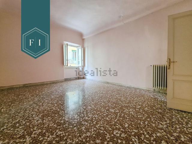 Appartamento in vendita di 120 m² in Viale Spartaco Lavagnini