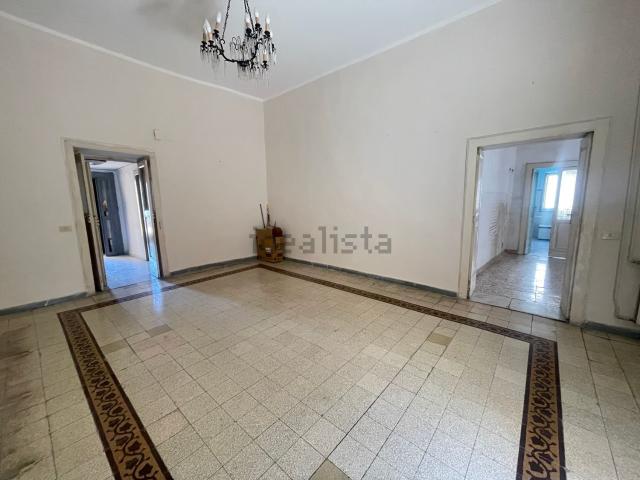 Appartamento in vendita di 120 m² in Vico San Elmo, 8