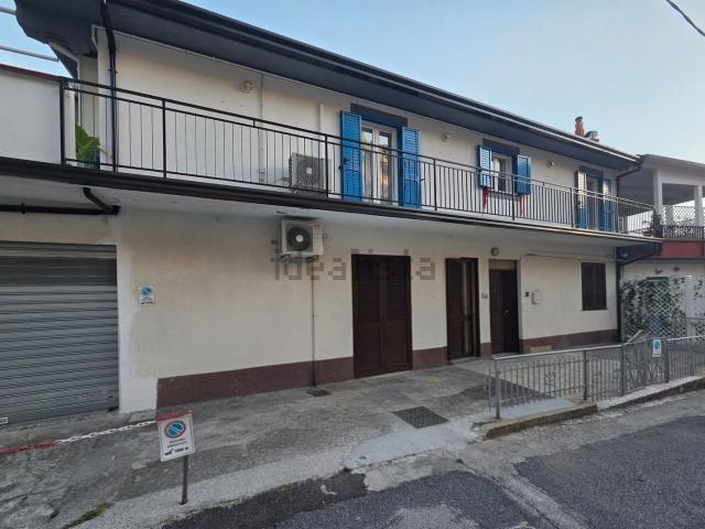 Appartamento in vendita di 120 m² in Contrada Laise, 31