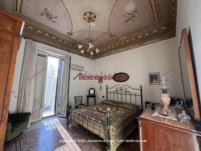 Appartamento in vendita di 120 m² in Corso Tukory, 42