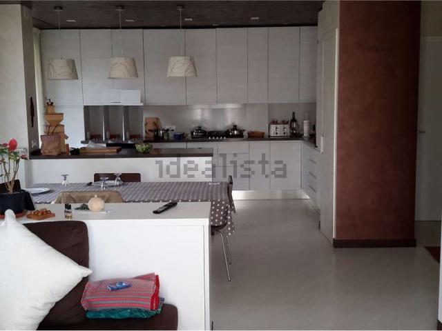 Appartamento in vendita di 120 m² in Corso degli Inglesi, 459
