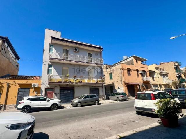 Appartamento in vendita di 120 m² in Corso dei Mille, 1530