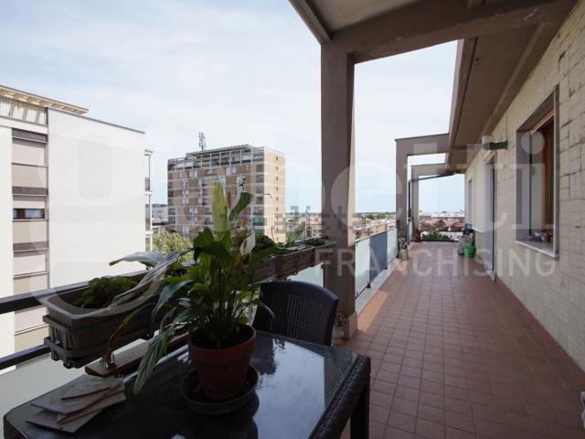 Appartamento in vendita di 120 m² in Corso del Popolo, 123