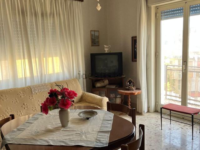 Appartamento in vendita di 120 m² in Largo Aosta