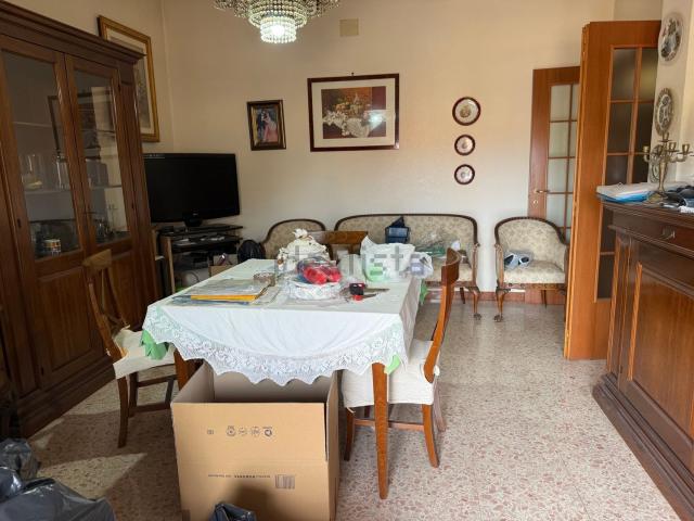 Appartamento in vendita di 120 m² in Largo Mario Massai, 1
