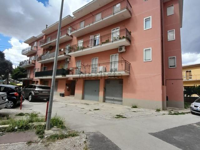 Appartamento in vendita di 120 m² in Largo Senatore Italia, 4