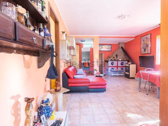 Appartamento in vendita di 120 m² in Località Giardino
