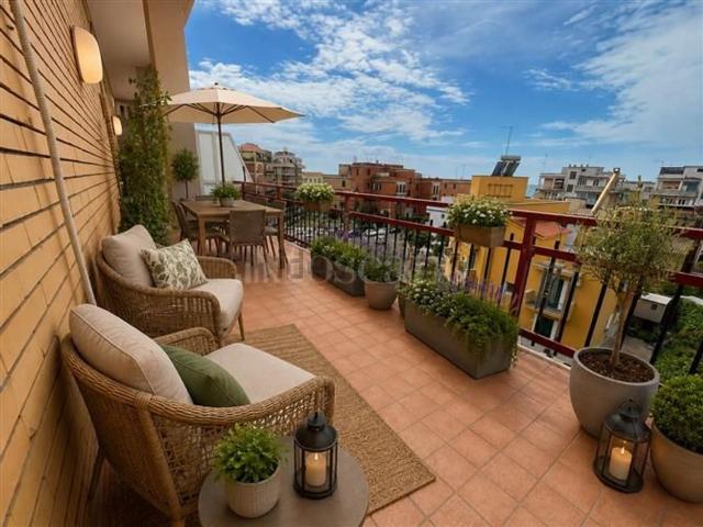 Appartamento in vendita di 120 m² in Piazza Calipso