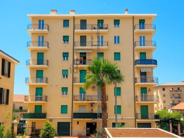 Appartamento in vendita di 120 m² in Piazza Goffredo Mameli, 5