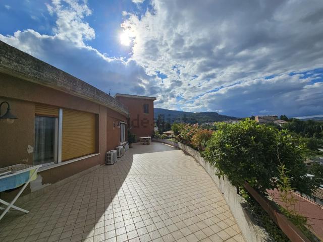 Appartamento in vendita di 120 m² in Piazza Don Bosco, 5