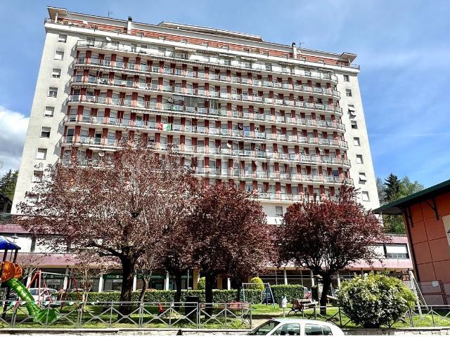 Appartamento in vendita di 120 m² in Piazza Dante Alighieri, 8