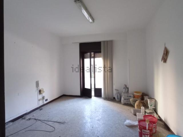 Appartamento in vendita di 120 m² in Piazza MEDAGLIE D&apos ORO, 36